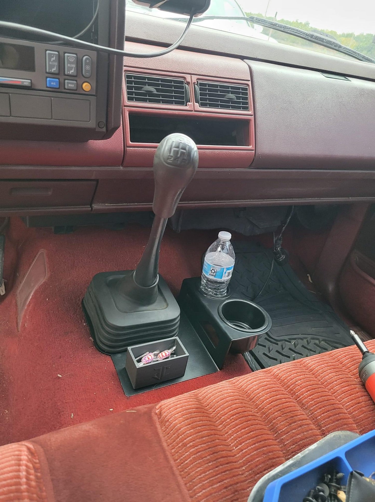OBS Chevy C&K Series Shifter Mounted Cup Holder