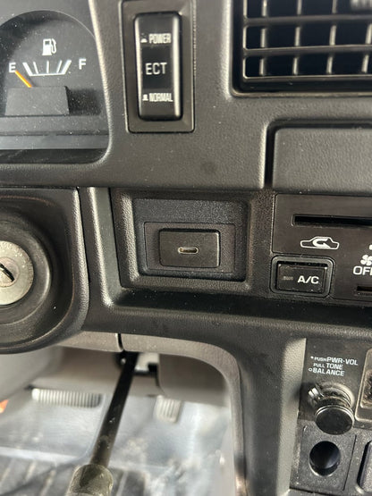 1990-1995 Toyota Pickup and 4Runner Clock Delete