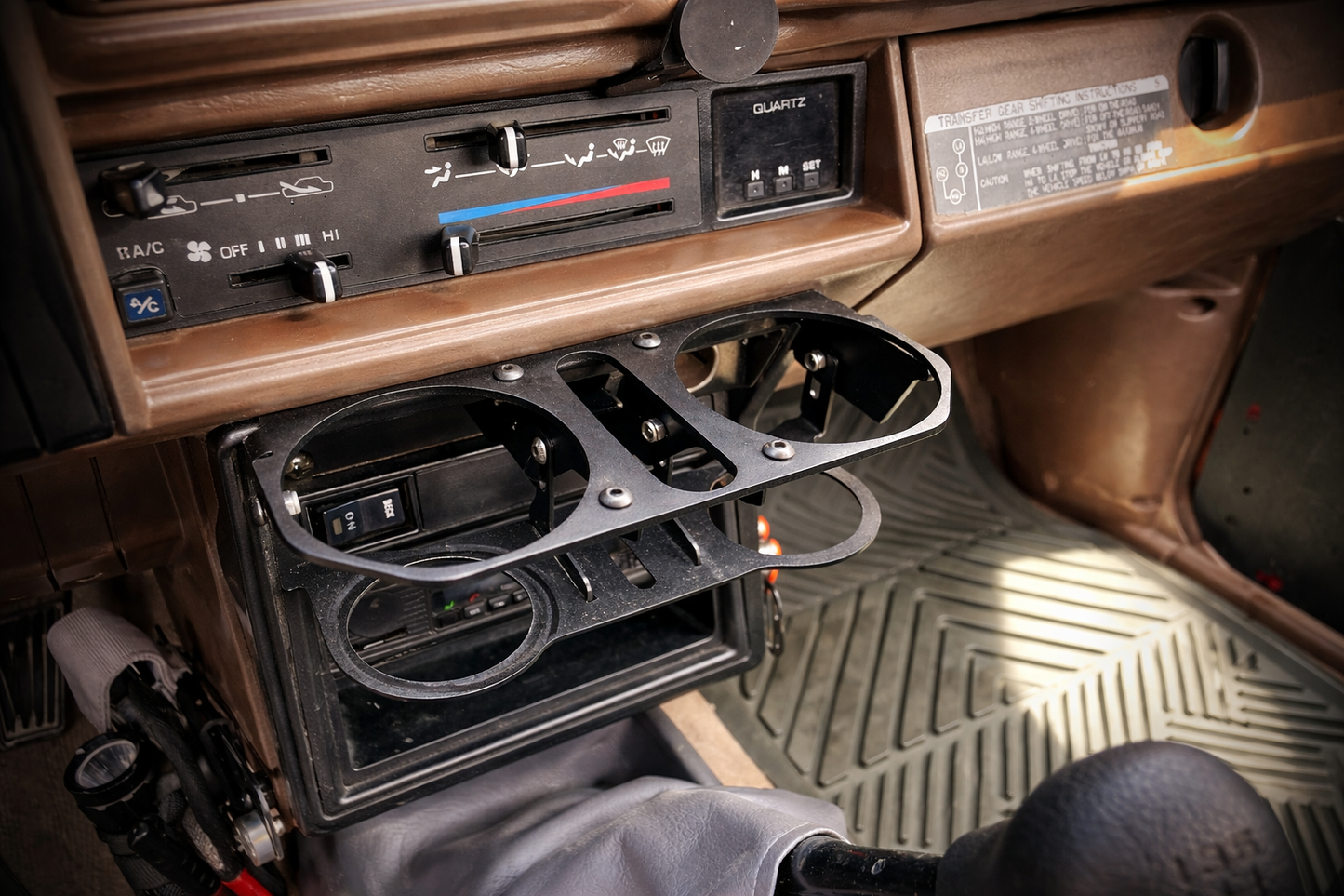 84-88 Toyota Pickup/4Runner Double Cup Holder