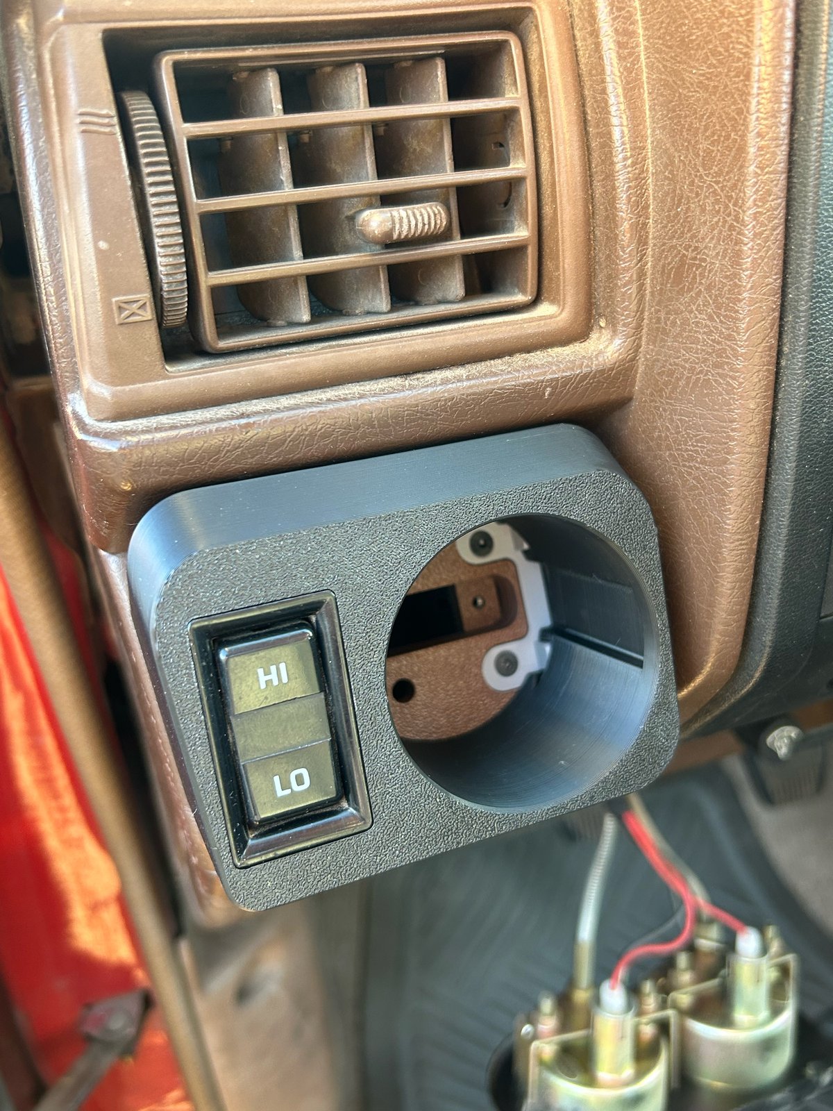 84-88 Toyota Truck and 4Runner Gauge Pod Mount