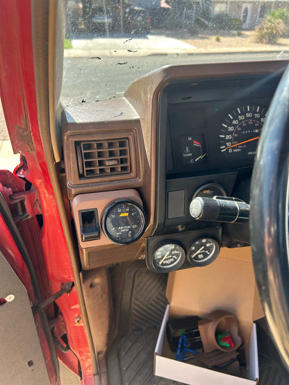 84-88 Toyota Truck and 4Runner Gauge Pod Mount