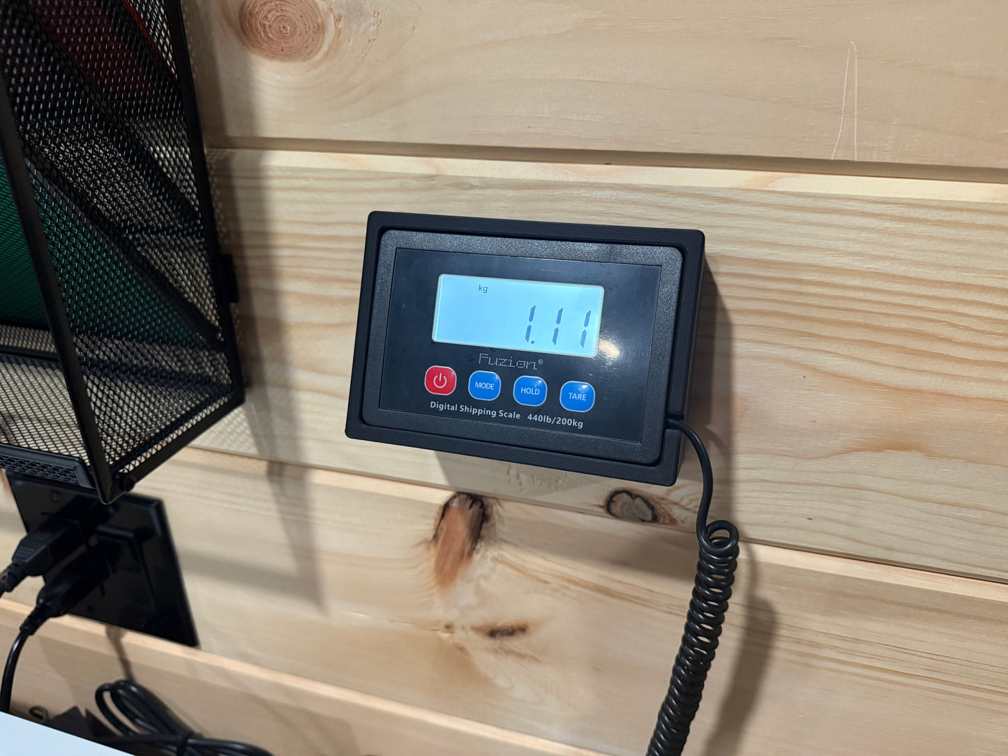 Fuzion Shipping Scale Screen Mount