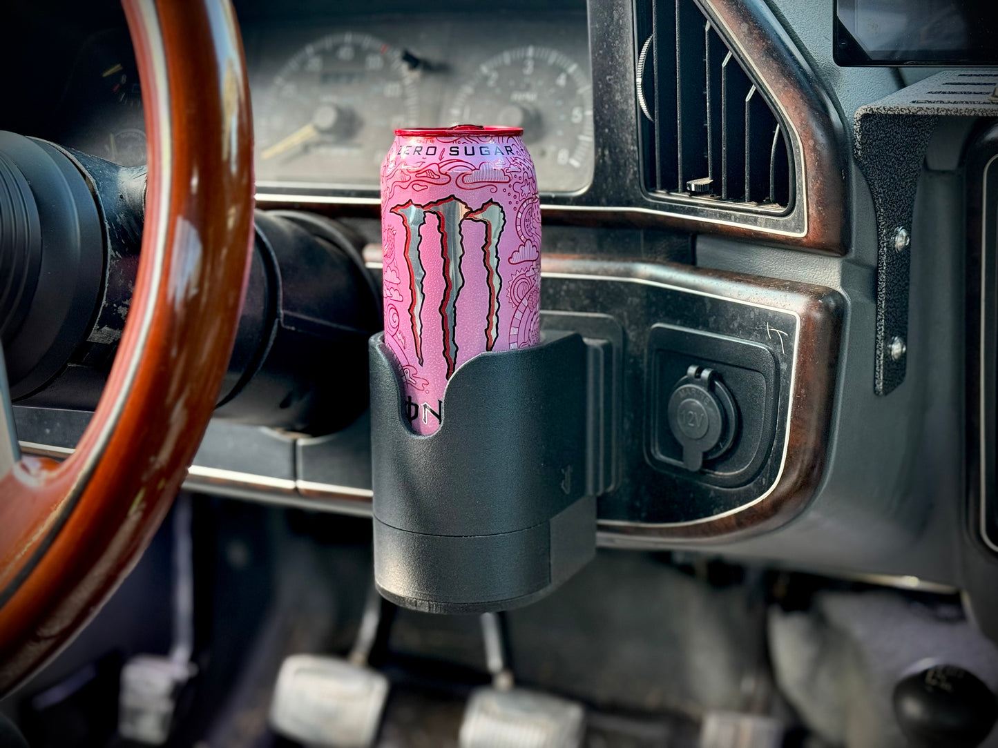 Bricknose Dash Mounted Cup Holder