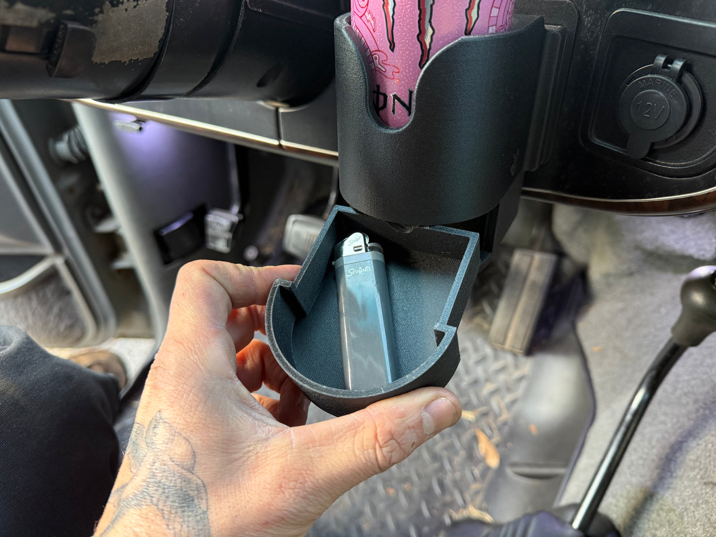 Bricknose Dash Mounted Cup Holder