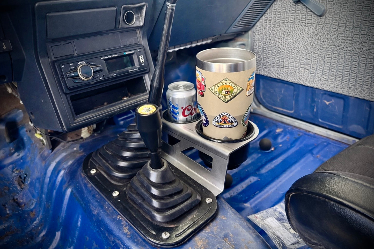 Toyota Pickup Shifter Mounted Cup Holders