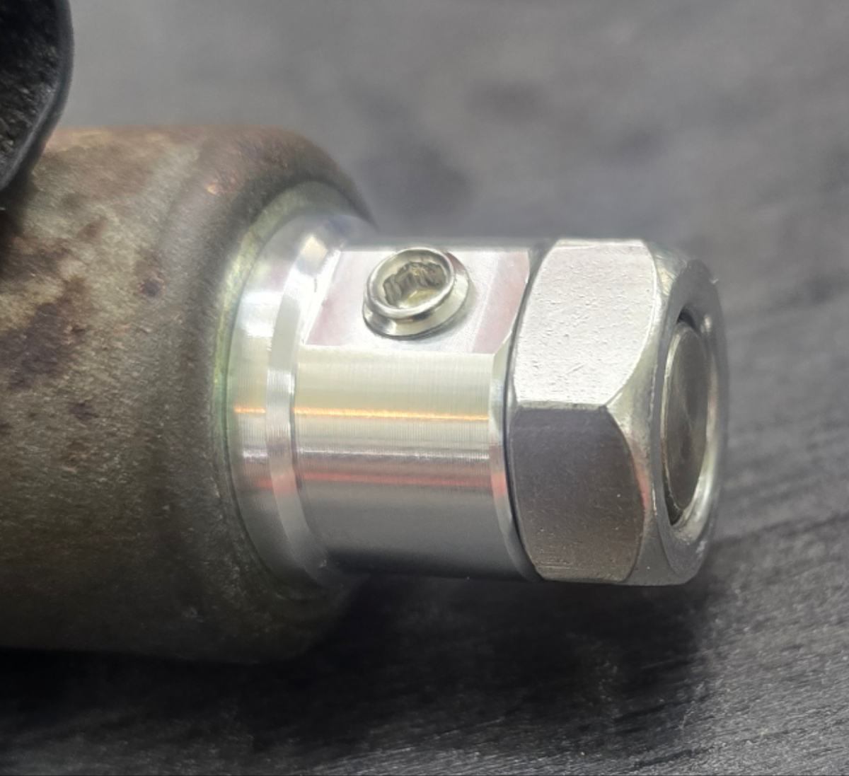 Apis Retainer Heavy-Duty IPR Retainer by JC Customs Metal Fab