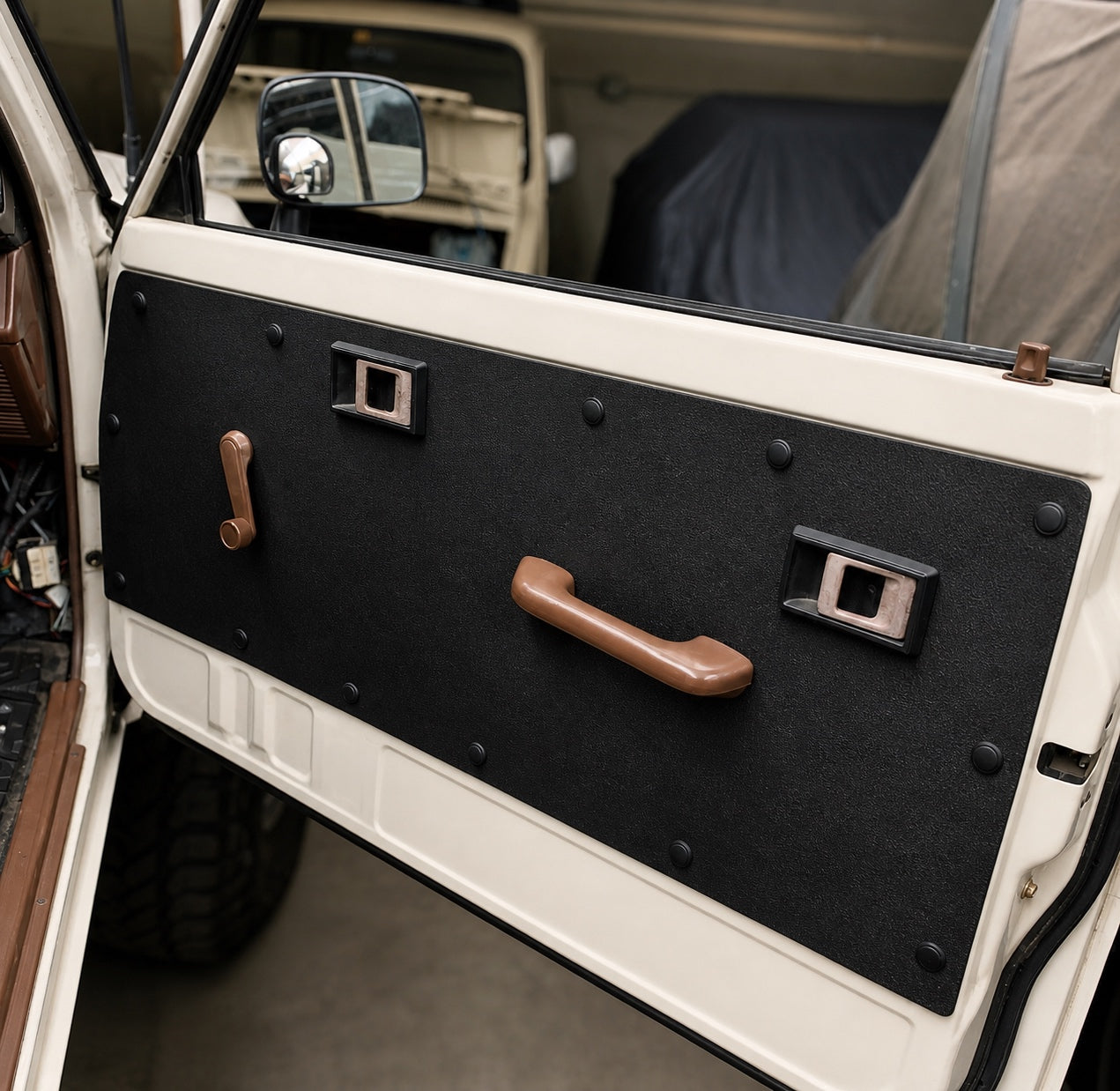 84-88 Toyota Pickup/4Runner Door Panels
