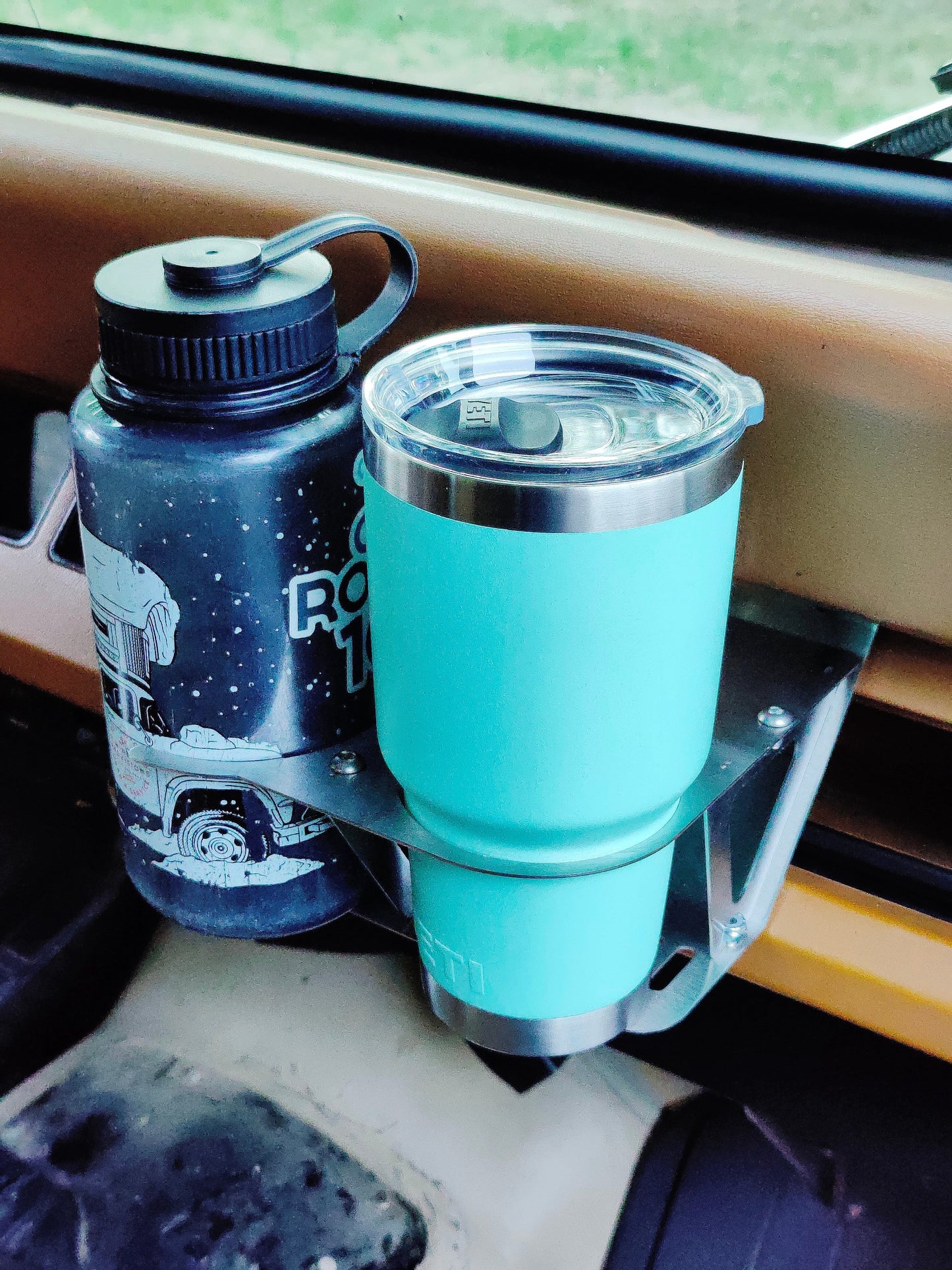 Double Cup Holder for Jeep Wrangler YJ