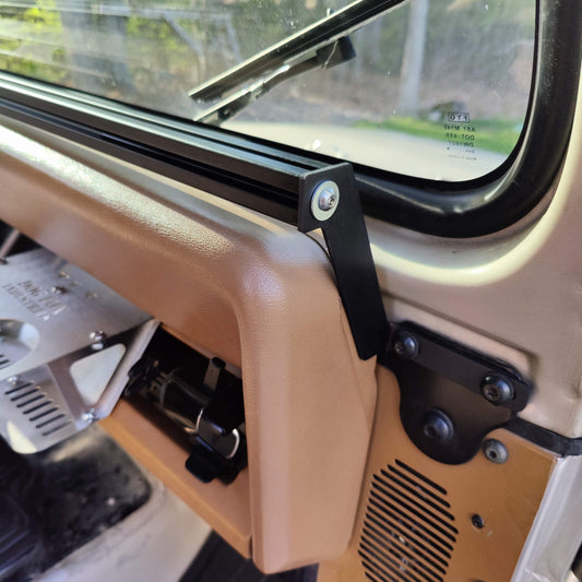 Dash Accessory Mount for Jeep Wrangler YJ, BLACK
