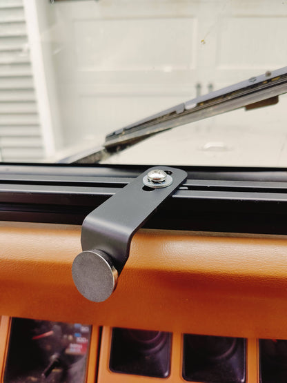 Dash Accessory Mount for Jeep Wrangler YJ, BLACK