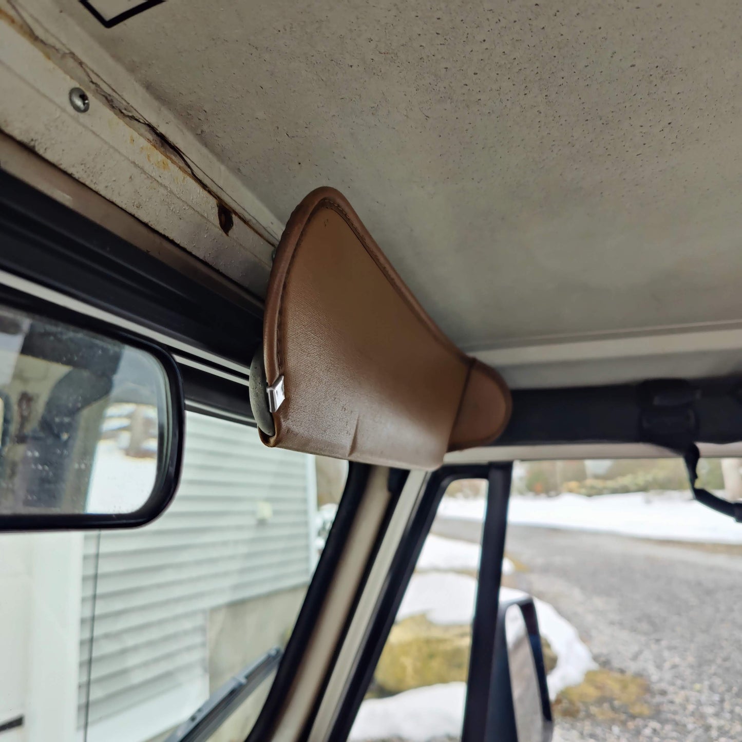 Windshield Accessory Mount for Jeep Wrangler YJ