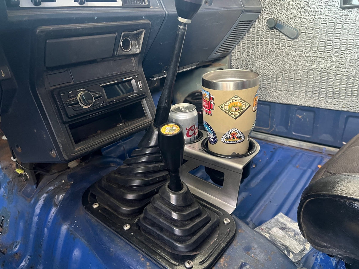Toyota Pickup Shifter Mounted Cup Holders – JC Customs